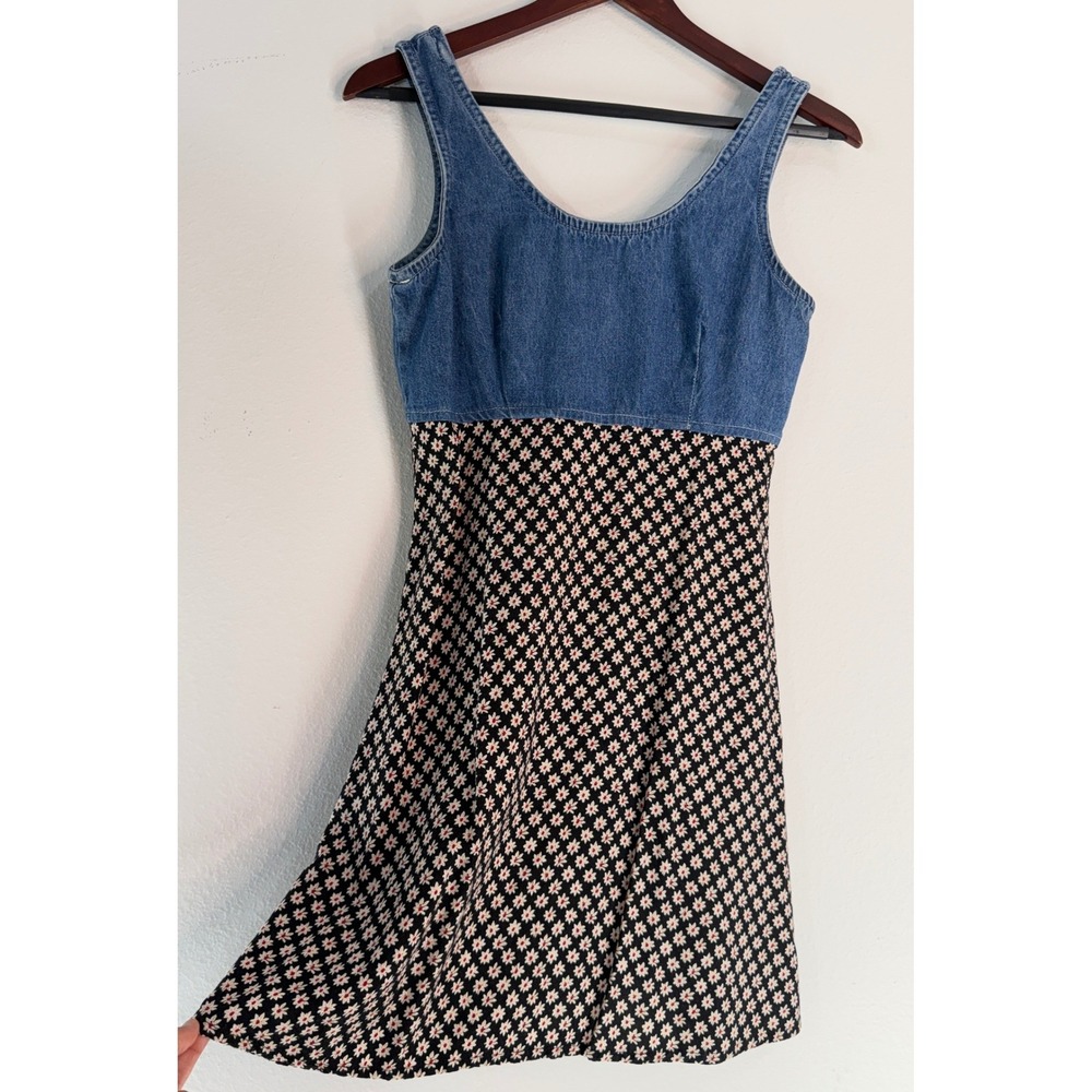 90s Vintage Blue Denim Empire Waist Floral Mini Dress Size 3/4 Boho Indie Grunge